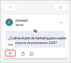 Un mensaje de Teams con un botón "Votar" y una flecha arriba.
