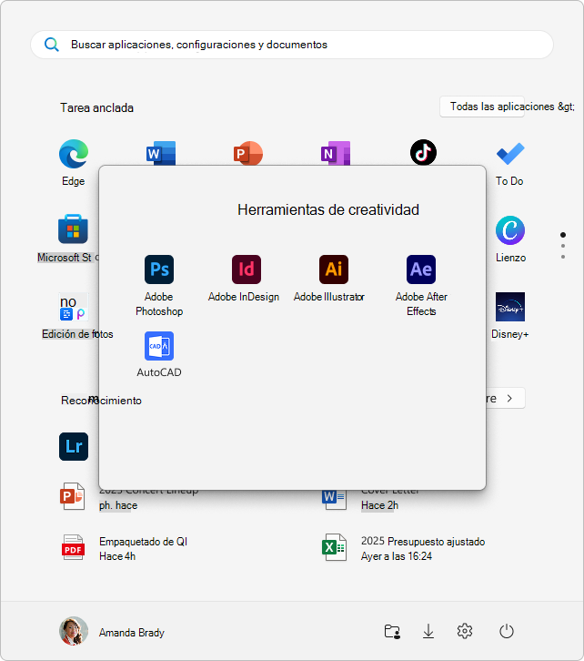 Captura de pantalla del menú Inicio Windows 11 que muestra el contenido de una carpeta con marcadores diferentes.