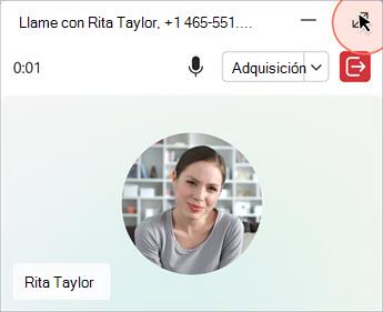Interfaz de llamada con controles de llamada de silencio, toma de control y finalización de llamada.